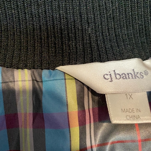 Women vest size1X multi color - Picture 2 of 3